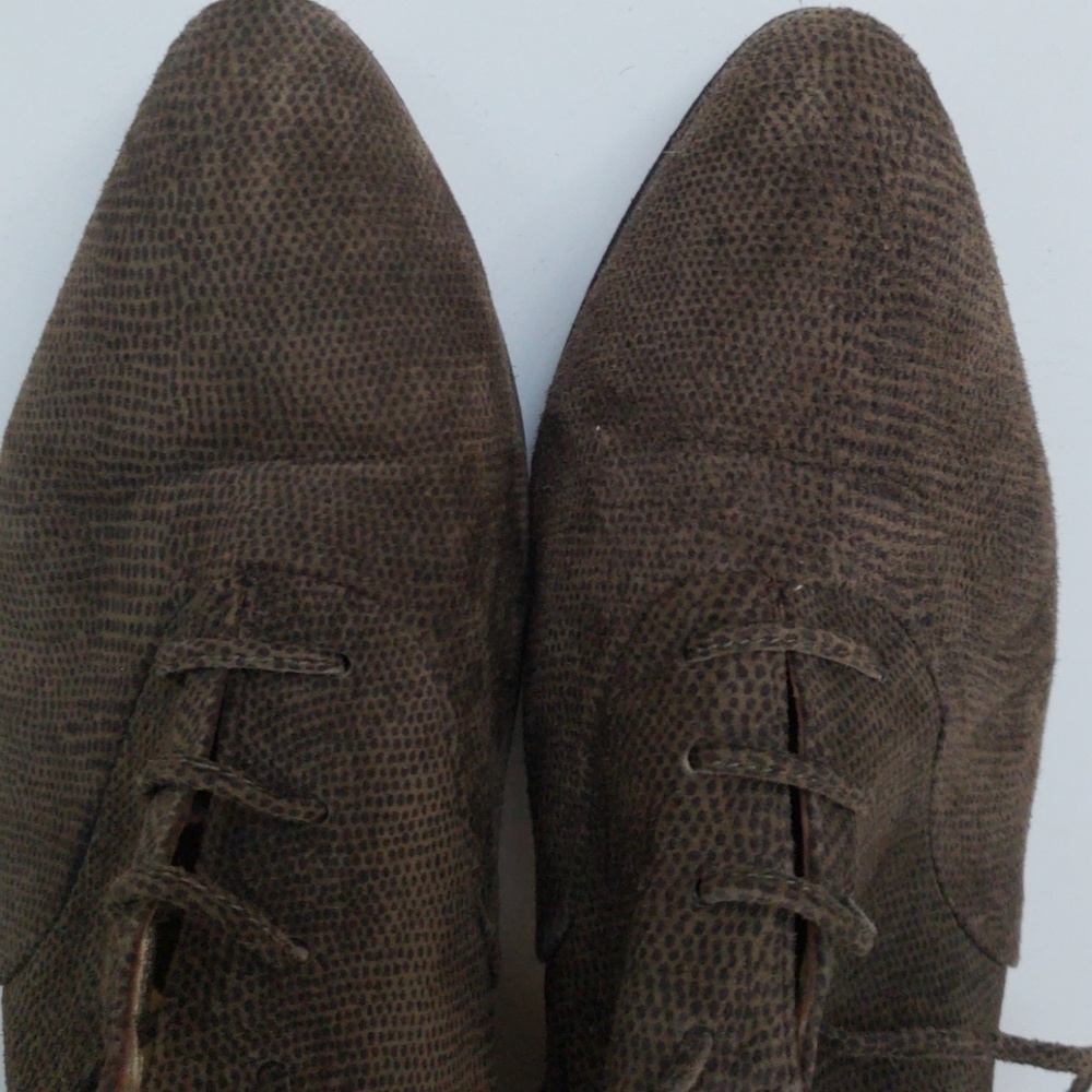 🔥HP🔥VTG Joan&David khaki/brown suede heels, 7 1/2 - Picture 8 of 8